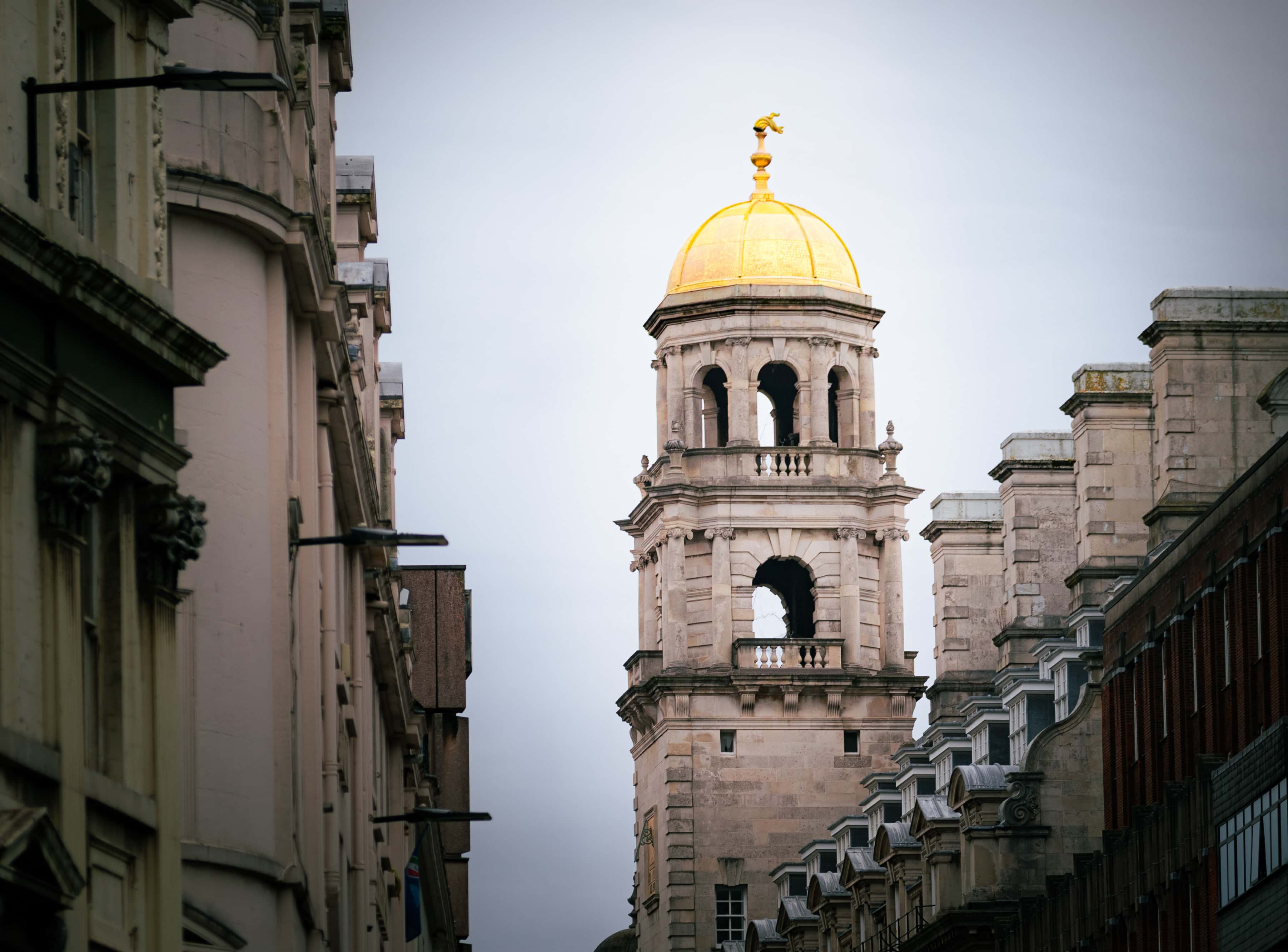 golden-dome-roof